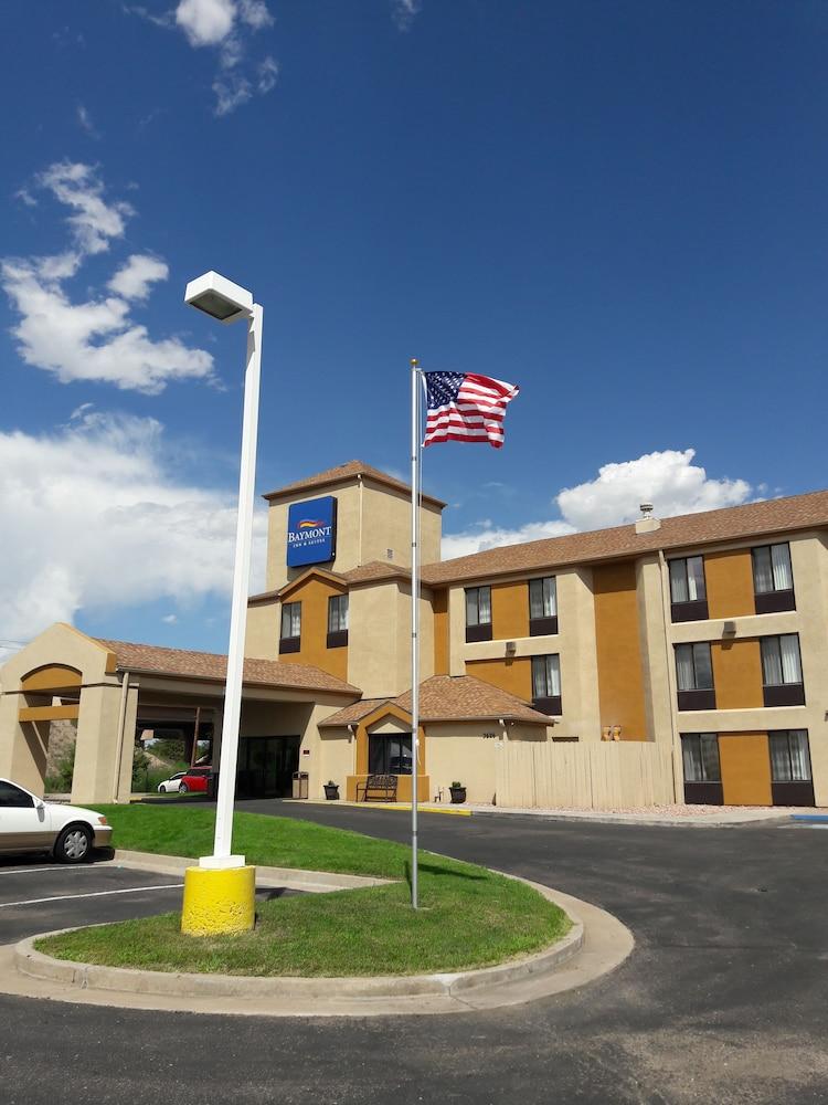 Baymont By Wyndham Pueblo Hotel Exterior foto